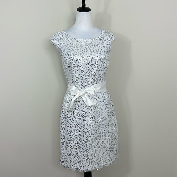 Holiday Brand New Sequin Evening Dress with Satin Bow Belt Size 6 - Picture 1 of 9